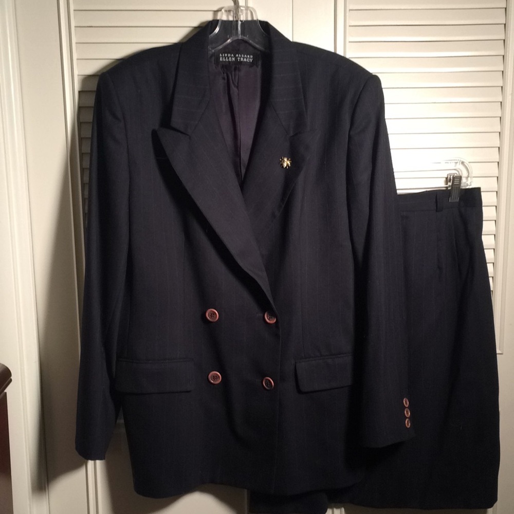 Suit, Skirt 12 Ellen Tracy Wool Fab Pinstripe